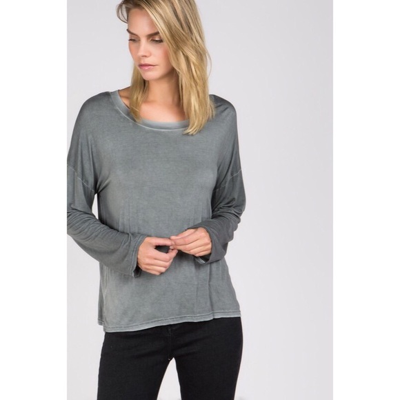 BOUTIQUE CLOSING MAKE AN OFFER - Picture 3 of 5